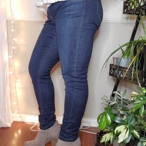 Lauren Conrad Jean's size 14 skinny Dark Wash